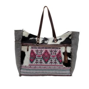 MYRA BAG WEEKENDER